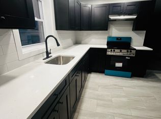 212 E Main St #3, Glen Lyon, PA 18617