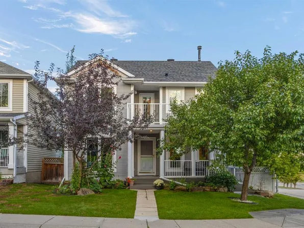 188 W Tuscany Valley Dr NW, Calgary, AB T3L 2C2