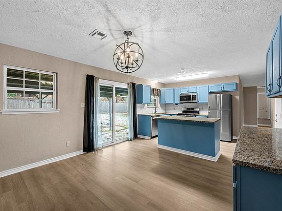 4th image of 1709 NW 50th St
