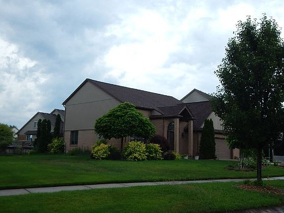 2nd image of 31239 Broderick Dr