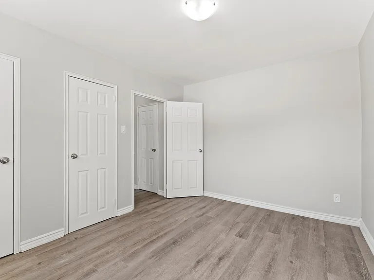 383 Princess Ave #1 — Photo 13