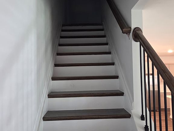 2nd image of 224 Fosterton Cottage Way