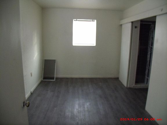 5th image of 1509 1/2 NW 17th St