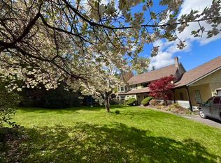 17327 26a Ave, Surrey, BC V3Z0E6