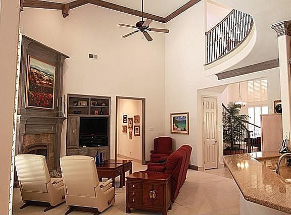 4th image of 2219 Clearspring Dr N