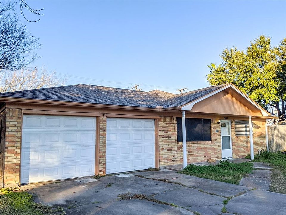 1st image of 2806 Lynn Cir