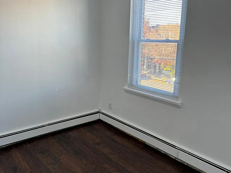 424 E Girard Ave #3 — Photo 3