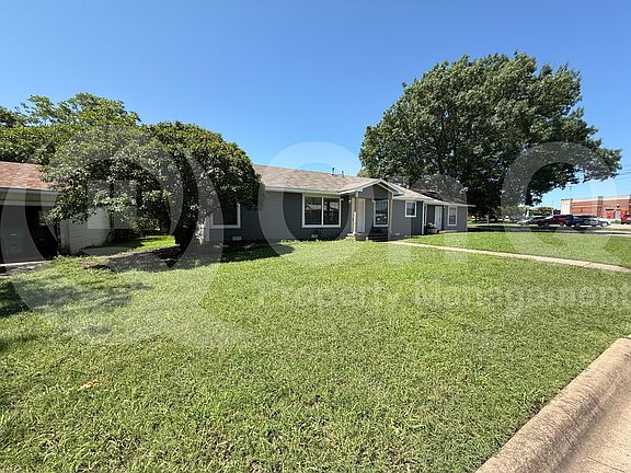 2nd image of 1602 E Nall St #A