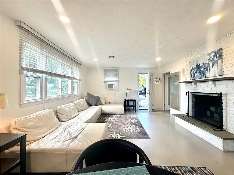 101 Briarwood Ave #A — Photo 6