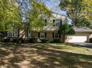 1103 Woodcroft Ct, Louisville, KY 40223