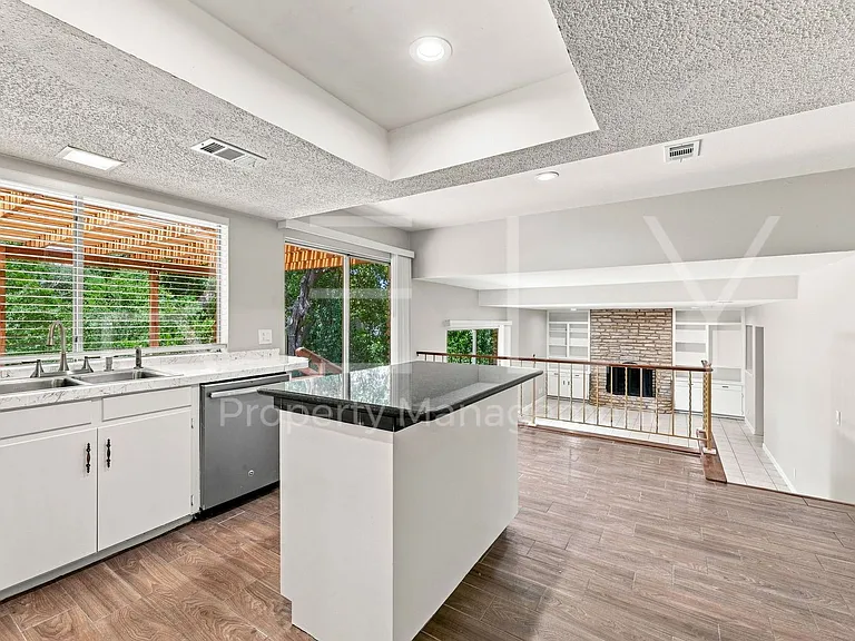 2404 Gabriel View Dr — Photo 13
