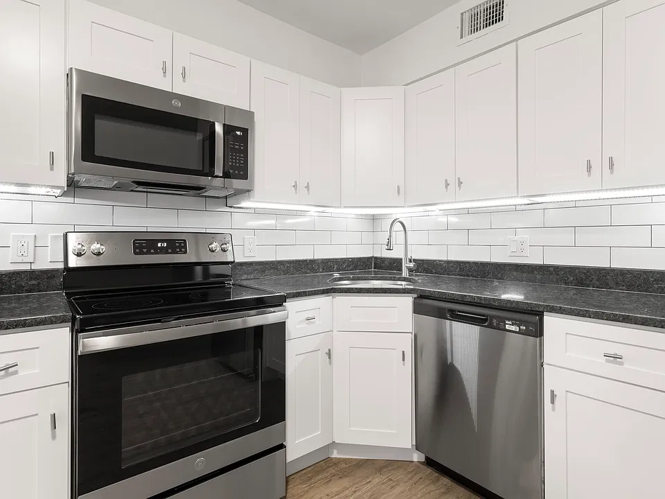 Echo On Eighth Apartments