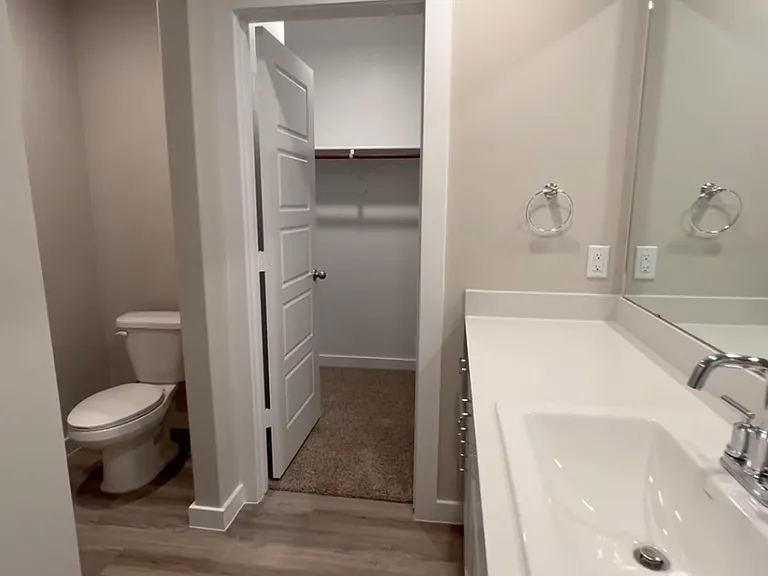 3017 Lynn Ln — Photo 8