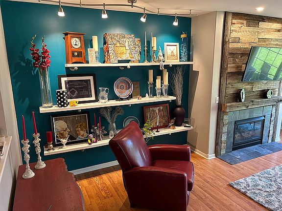 Great display shelves