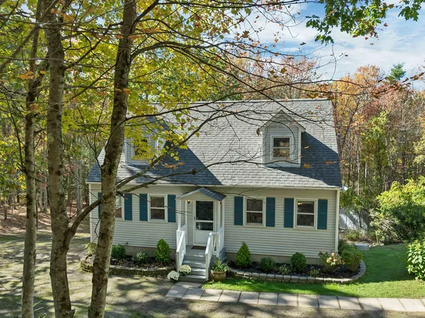 5 Ham Road, Raymond, NH 03077