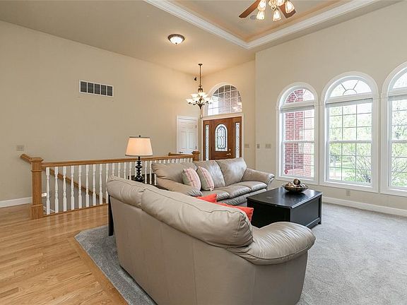 3rd image of 2730 Holly Ct NW