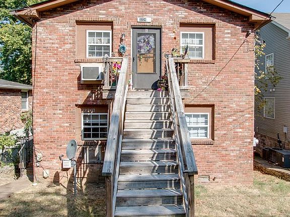 4th image of 3224 Torbett St