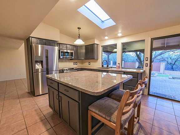 3rd image of 4900 N Calle Primula