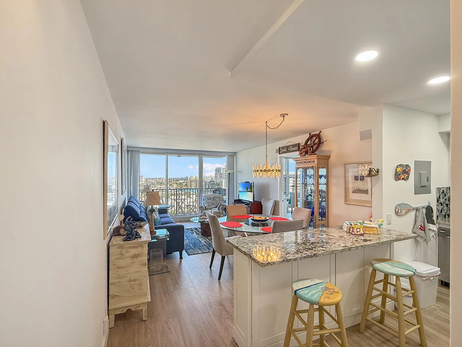 531 N Ocean Blvd — Photo 3