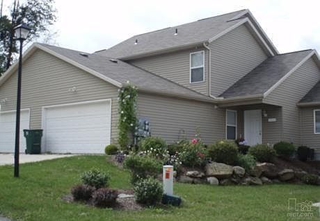 1st image of 5 Fountain Dr