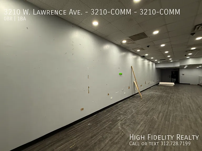 3210 W Lawrence Ave #3210-COMM — Photo 2