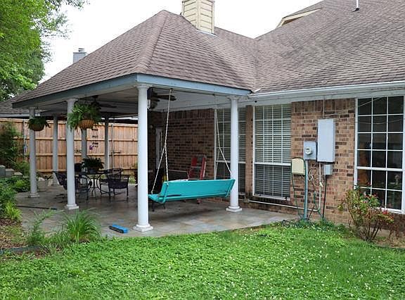 3rd image of 720 Olde Towne Dr