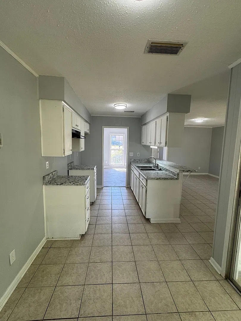 Newly renovated Home — Photo 3