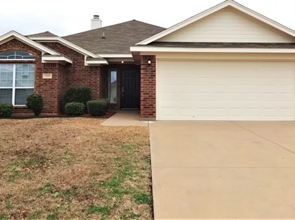 1009 Winepress Rd, Burleson, TX 76028