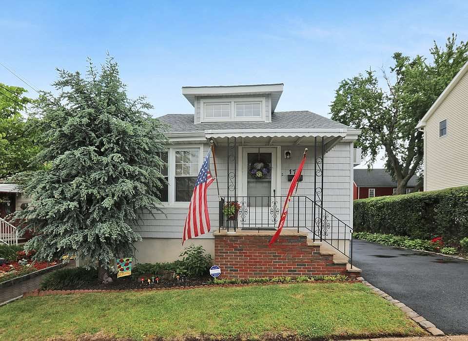 1st image of 174 Baltimore Ave