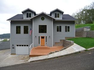927 S Hill Dr, Reedsport, OR 97467