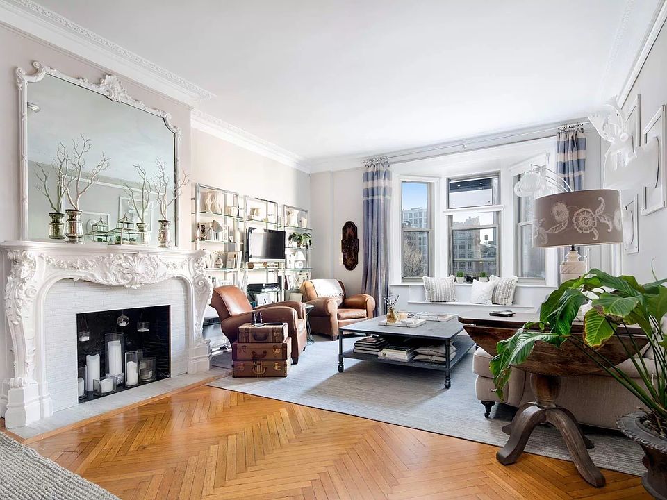 1st image of 36 Gramercy Park E APT 7W