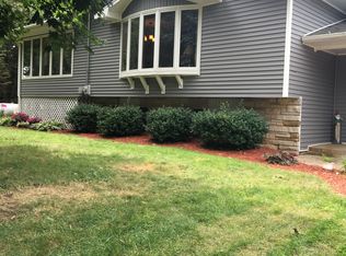 N7264 Hill Blvd, Rosendale, WI 54974