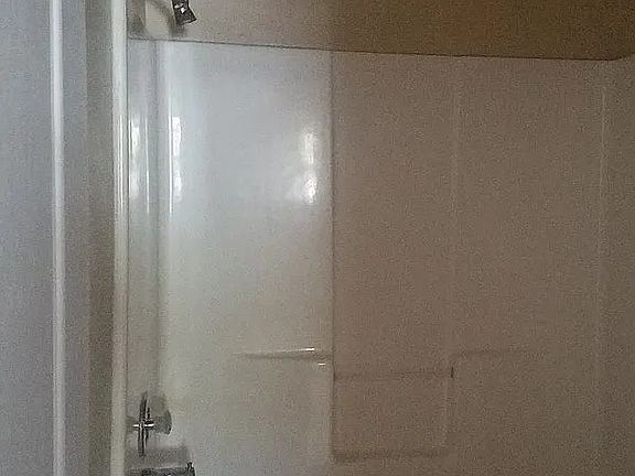 4th image of 1118 Encanto Ave APT 1