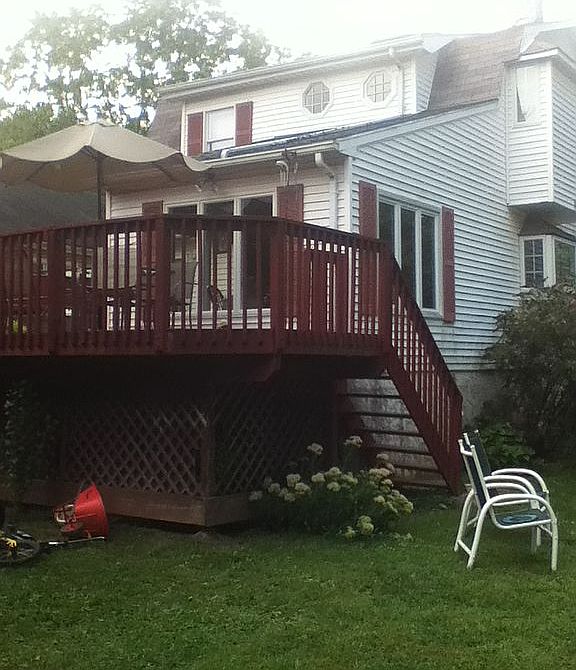 2nd image of 615 Maple Ave