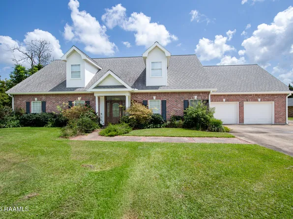 147 Progress Rd, Ville Platte, LA 70586
