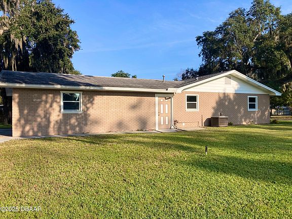 2nd image of 2129 Lime Tree Dr