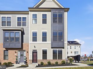 121 Kinross Ln, Fredericksburg, VA