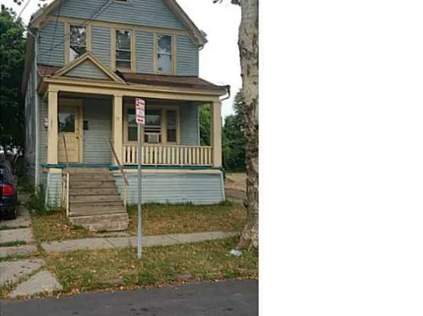 27 Moselle St, Buffalo, NY 14211