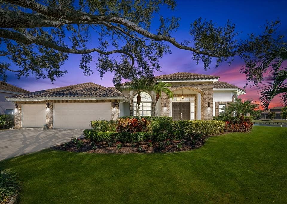 1st image of 4747 ROYAL PALM CIRCLE NE