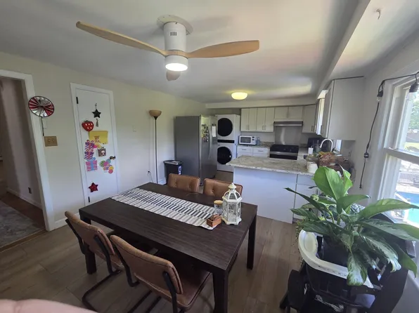360 New York Ave, Lyndhurst, NJ