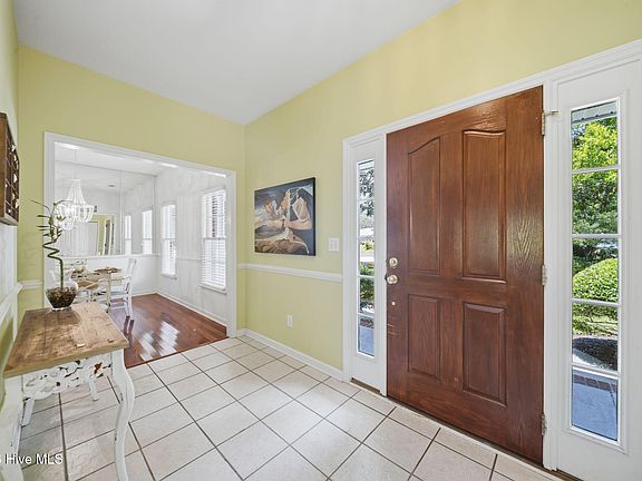 5th image of 200 Greenwich Lane