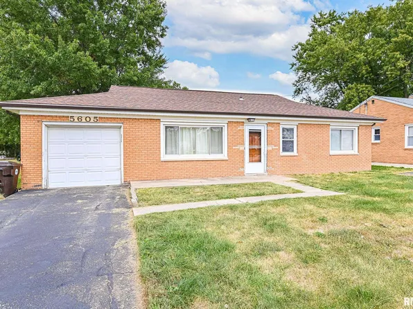 5605 W Legion Hall Rd, Dunlap, IL 61525