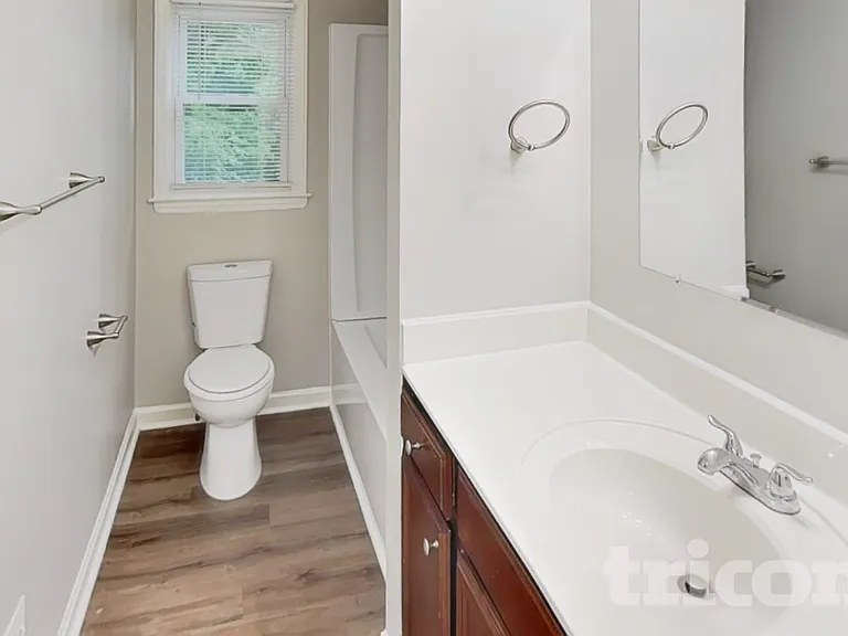 6010 Sullins Rd — Photo 14