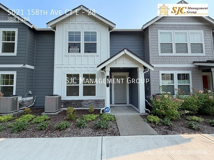 Three bedroom 2 bath Townhome for rent in Sumner — Photo 1