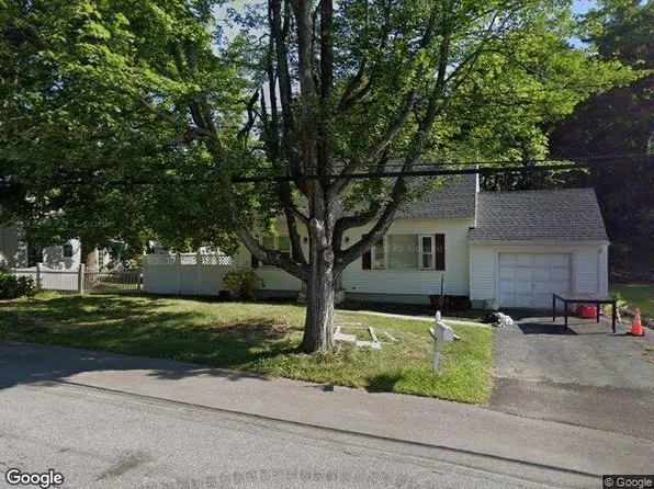 9 Mellon Ave, Troy, NY 12180