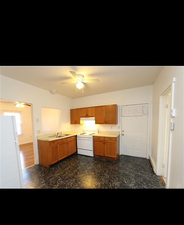 1st image of 41 Anderson St #1