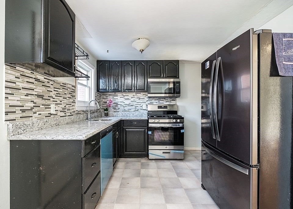 1st image of 22 Leyden St #86