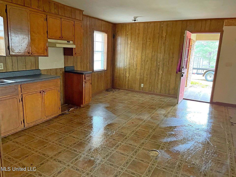 401 Barham St, Philadelphia, MS 39350 Zillow