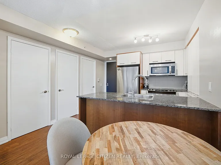 1 Valhalla Inn Rd #1003 — Photo 7
