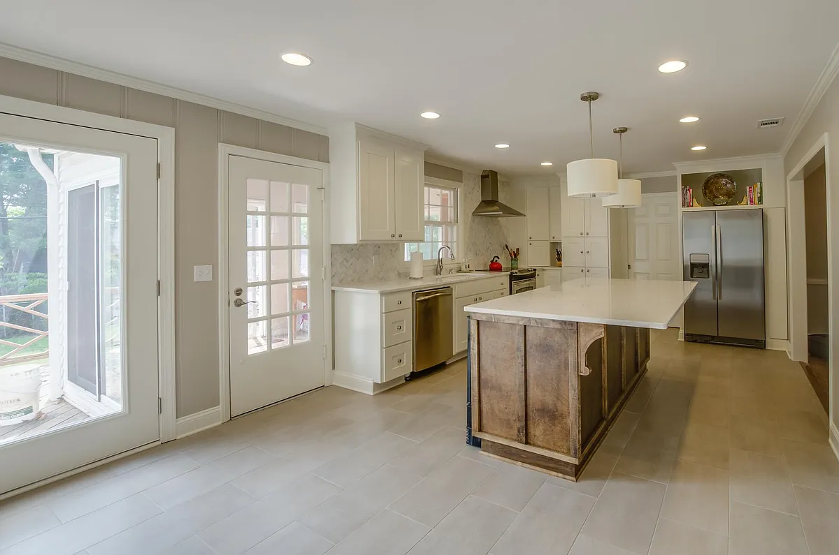 Building Photo - 3538 Crestridge Dr